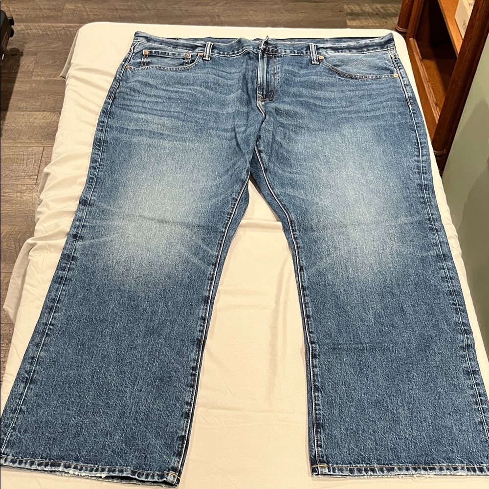 American Eagle Outfitters Relaxed Fit Blue Jeans